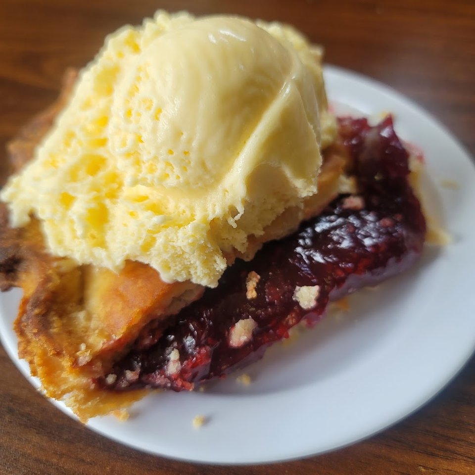 Raspberry Pie a La Mode